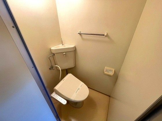 �y�g�C���z�@