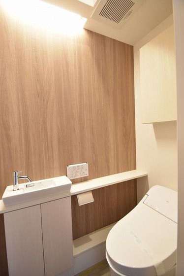 �y�g�C���z�@