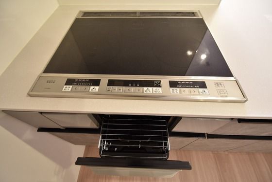 �y���̑��ݔ��z�@