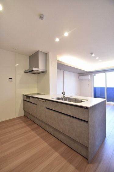 �y�L�b�`���z�@