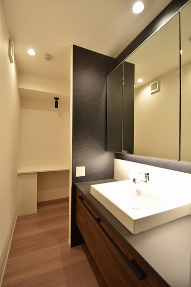 �y���ʏ��z�@