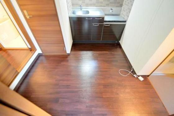 �y�����E���r���O�z�@�_�C�j���O�X�y�[�X