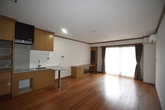 �y���̑������E�X�y�[�X�z�@