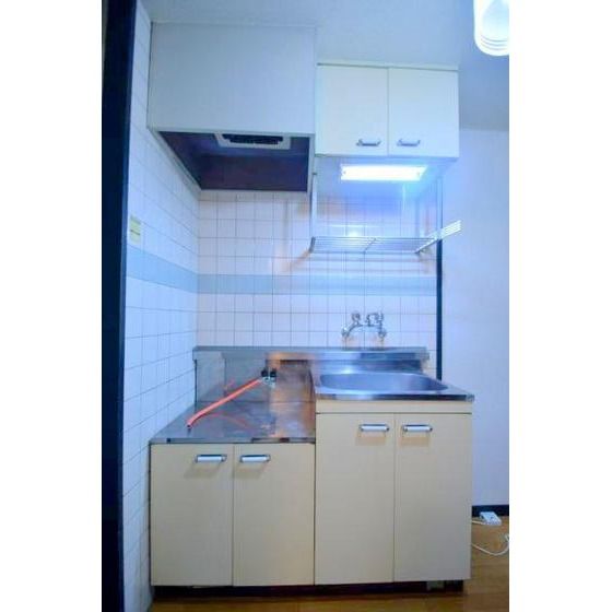 �y�L�b�`���z�@