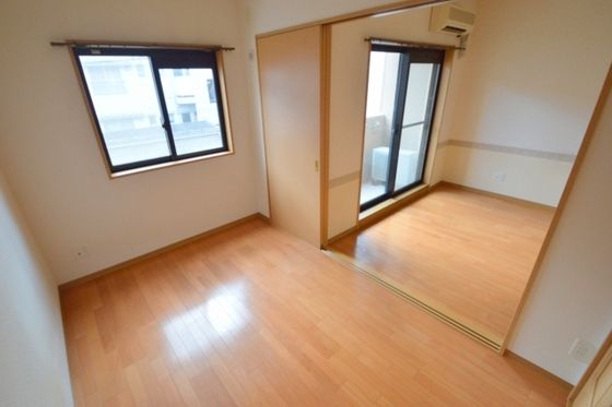 �y���̑������E�X�y�[�X�z�@