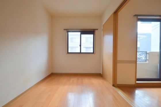 �y���̑������E�X�y�[�X�z�@