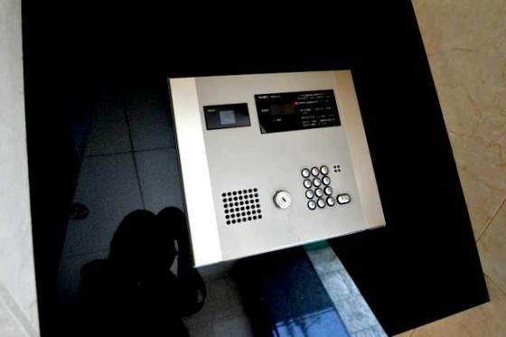 ���j�^�[�t���I�[�g���b�N