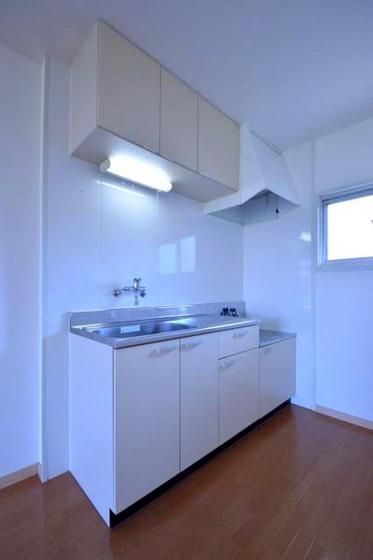 �y�L�b�`���z�@