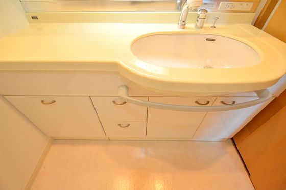 �y���ʏ��z�@�V�����v�[�h���b�T�[�t