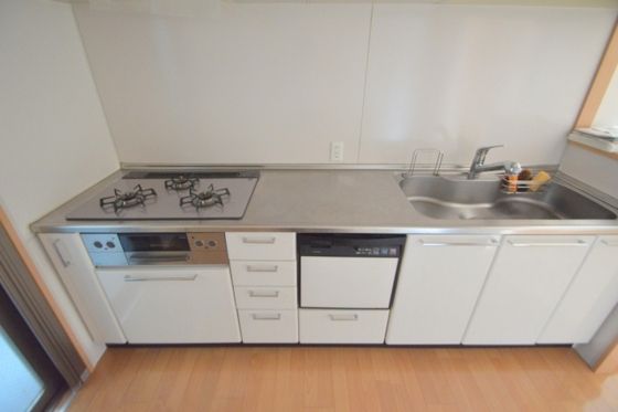 �y�L�b�`���z�@