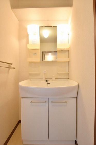 �y���ʏ��z�@