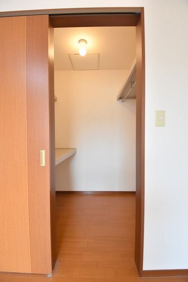 �y���[�z�@