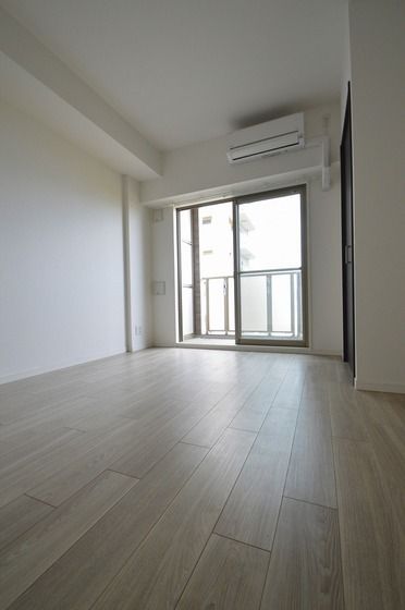 �y���̑������E�X�y�[�X�z�@