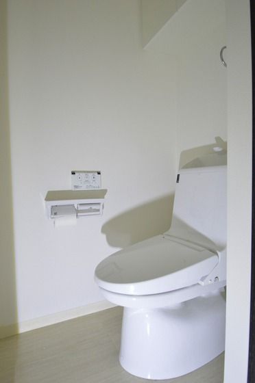 �y�g�C���z�@