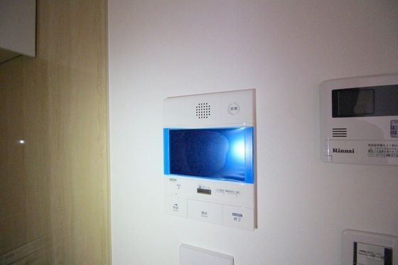 �y�Z�L�����e�B�z�@�s�u���j�^�[