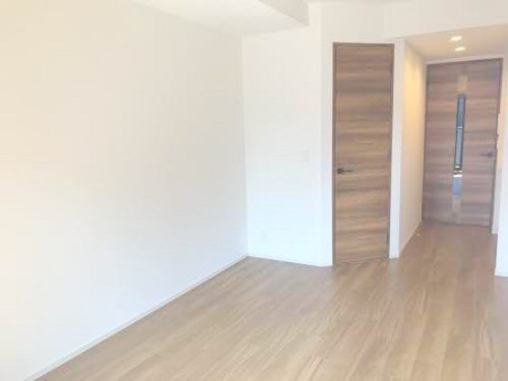 �y�����E���r���O�z�@�ʐ^�͑��̕����̕��ł��B����D��