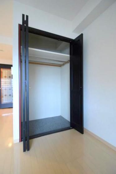 �y���[�z�@�N���[�[�b�g���[�L�X