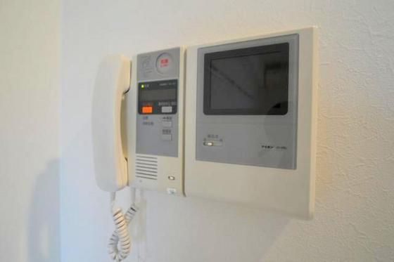 �y�Z�L�����e�B�z�@���j�^�[�c�L�C���^�[�t�H����