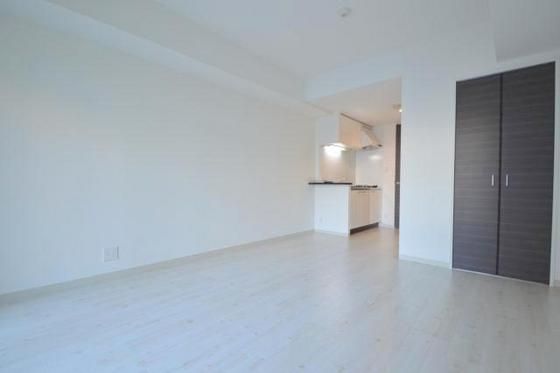 �y�����E���r���O�z�@�m��11.03��