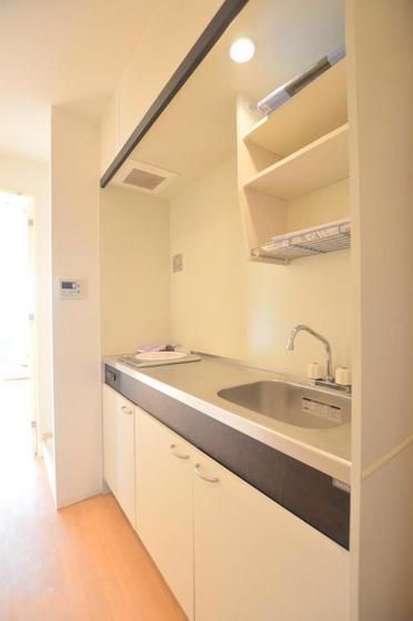 �y�L�b�`���z�@