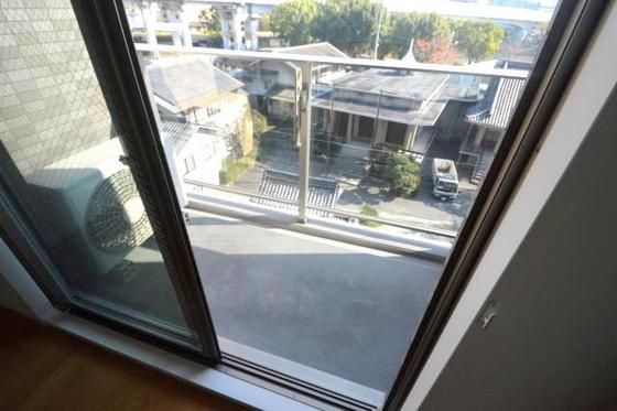 �y�o���R�j�[�z�@�������̃o���R�j�[
