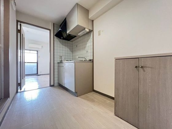 �y���ցz�@