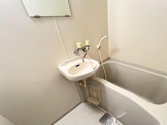 �y���ʏ��z�@