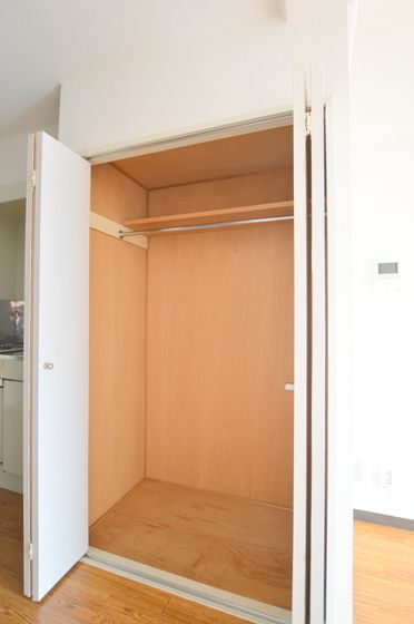 �y���[�z�@�N���[�[�b�g