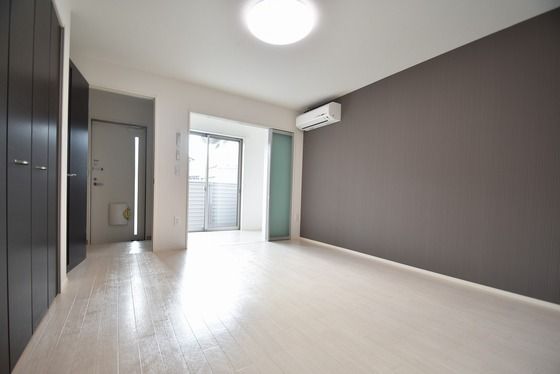 �y���̑������E�X�y�[�X�z�@