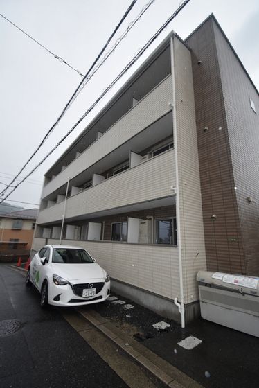 �y�����O�ρz�@