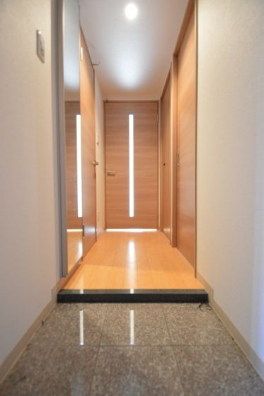 �y���ցz�@�����݂̂���F�����̓����ł��B