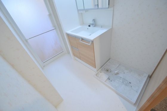 �y���ʏ��z�@�Ɨ����ʒE�ߏꁕ��������@�u��