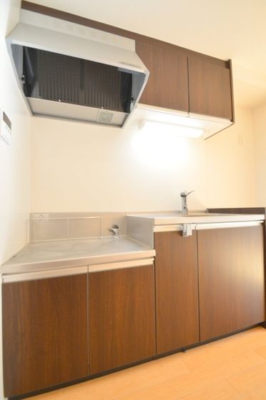 �y�L�b�`���z�@2���R�����E��^�①�ɐݒu�̃L�b�`���X�y�[�X