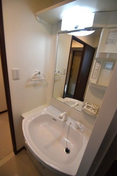 �y���ʏ��z�@