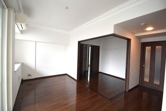 �y���̑������E�X�y�[�X�z�@