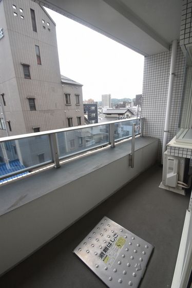 �y�o���R�j�[�z�@