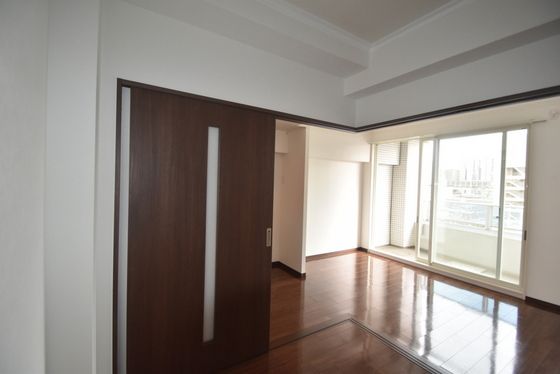 �y���̑������E�X�y�[�X�z�@