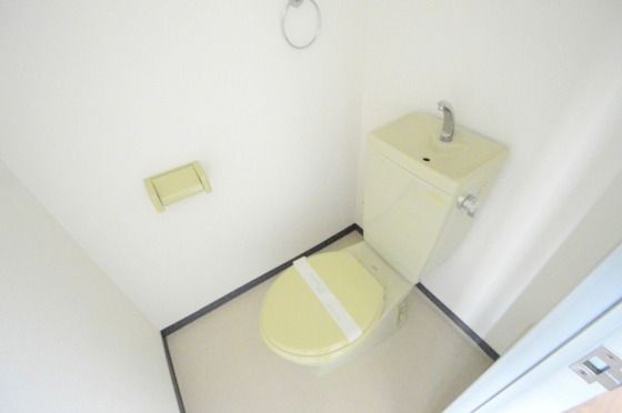 �y�g�C���z�@