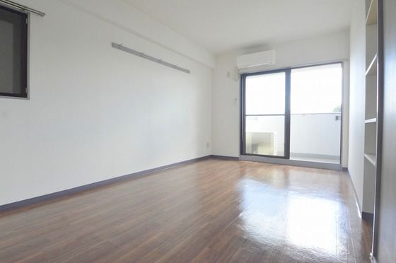 �y���̑������E�X�y�[�X�z�@