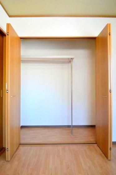 �y���[�z�@�N���[�[�b�g