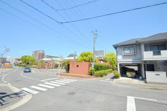 �y���]�z�@���]