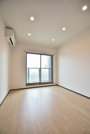 �y���̑������E�X�y�[�X�z�@