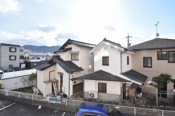 �y���]�z�@