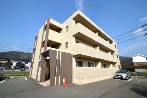 �y�����O�ρz�@