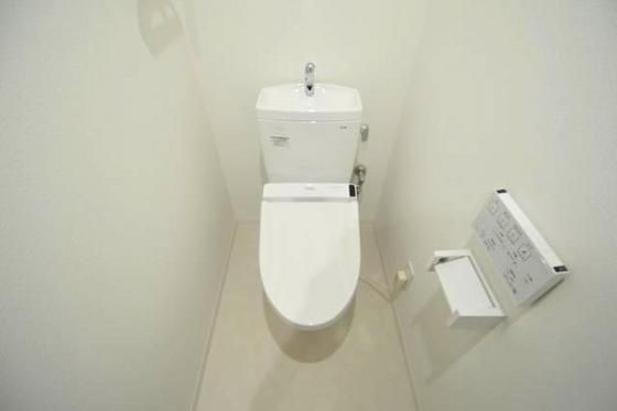 �y�g�C���z�@