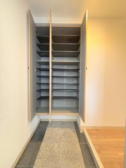 �y���ցz�@