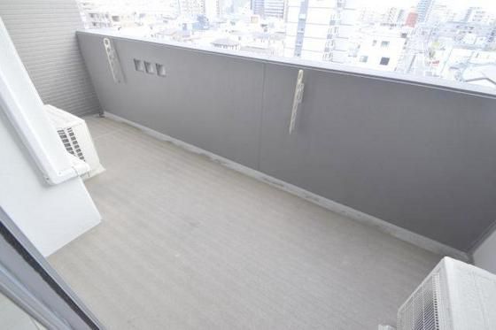 �y�o���R�j�[�z�@���ʕ����̎ʐ^�ƂȂ�܂�