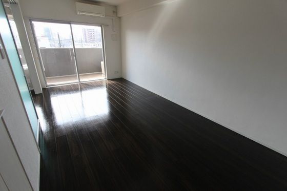 �y���̑������E�X�y�[�X�z�@���ʕ����̎ʐ^�ƂȂ�܂�