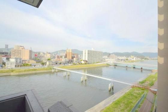 �y���]�z�@���ʕ����̎ʐ^�ƂȂ�܂�