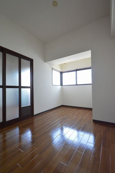 �y���̑������E�X�y�[�X�z�@